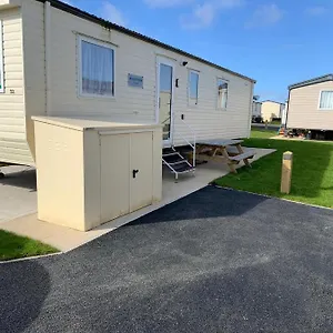  Holiday park Marton Mere